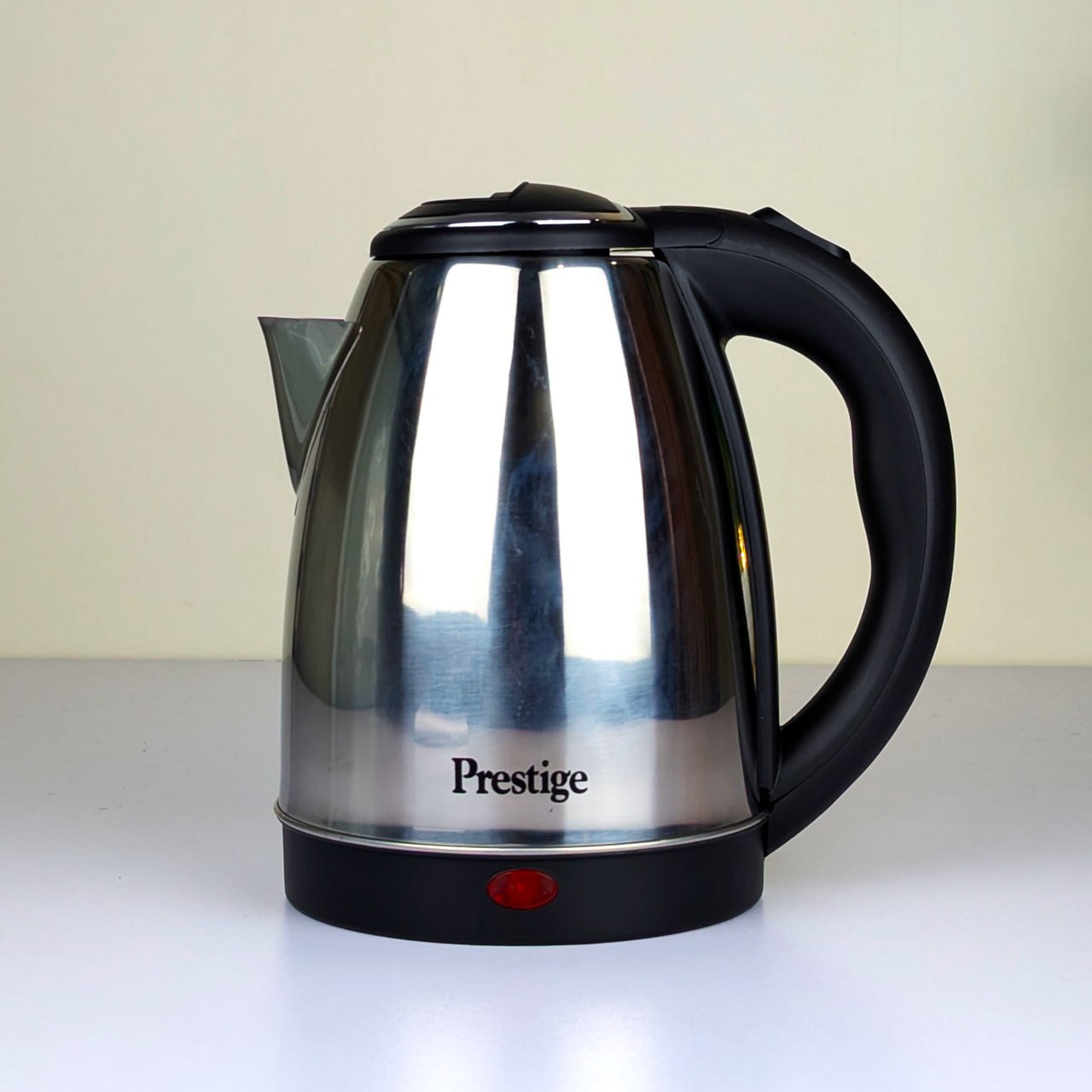 Prestige ST 04 Electric Kettle